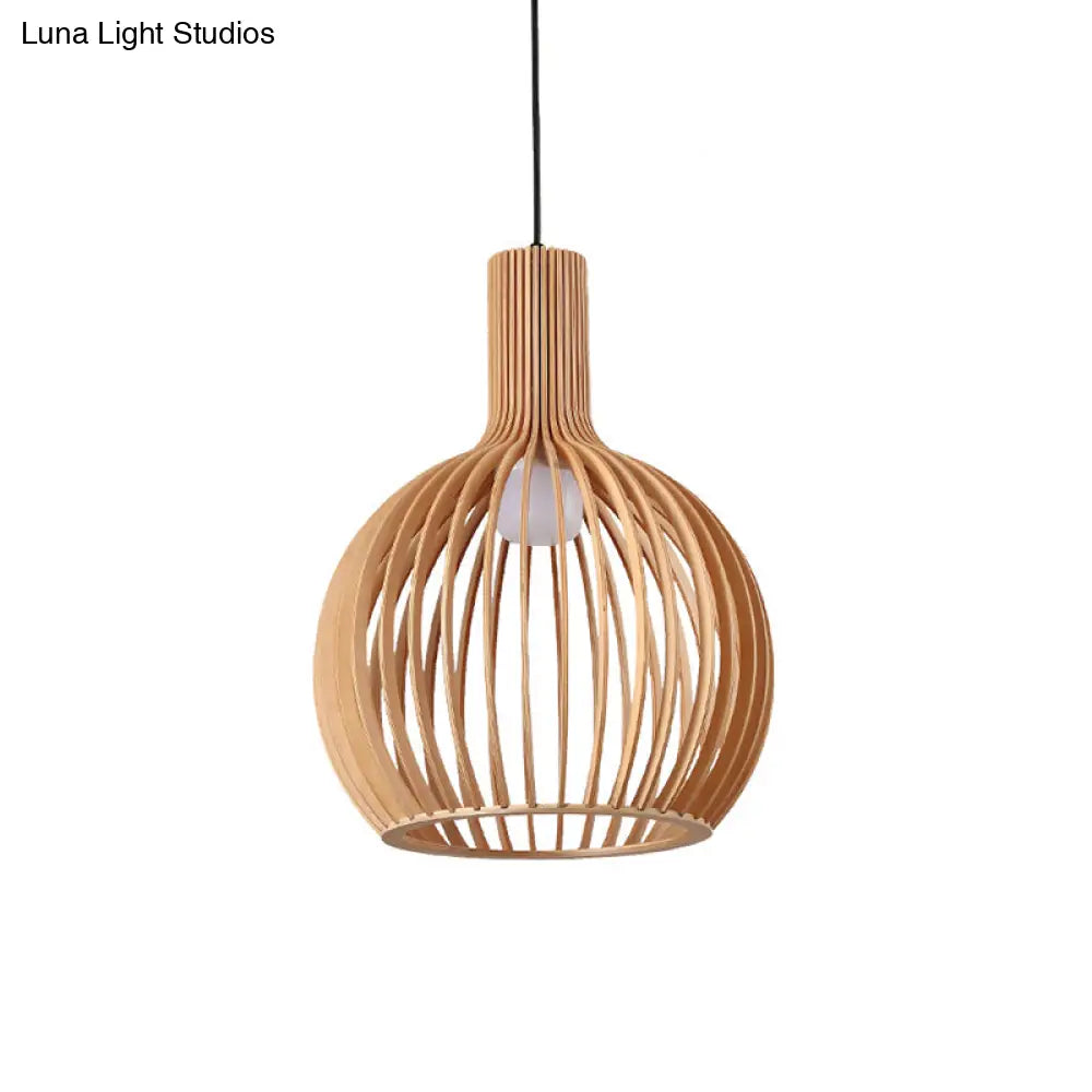 contemporary-handwoven-bamboo-pendant-light-with-single-bulb-361
